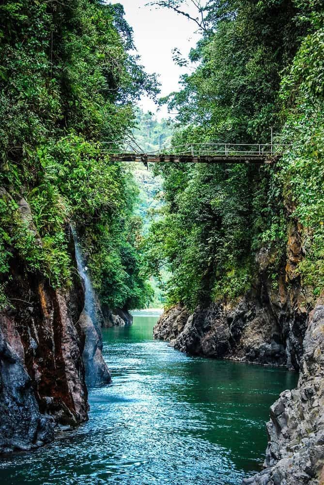 🏞️  Adrenalina Tropical  Naturaleza + Deporte